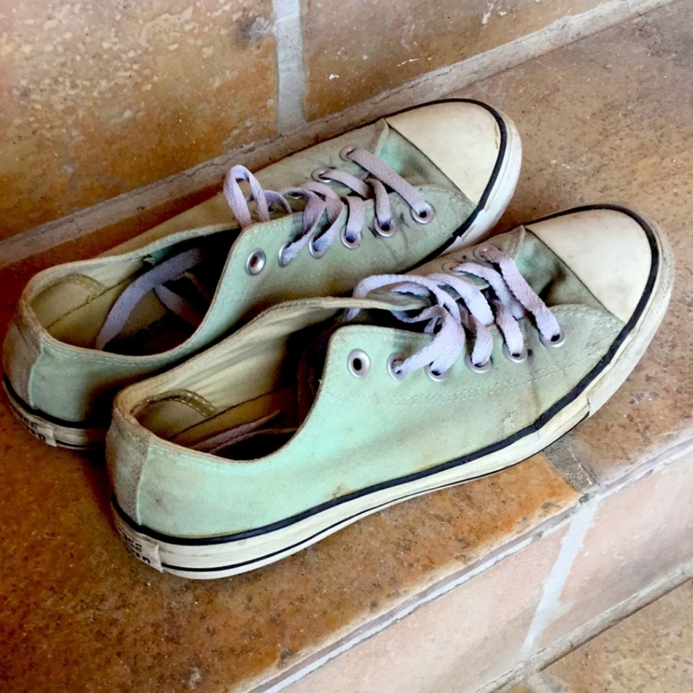 Well Worn Women's Size 9 Turquoise Converse